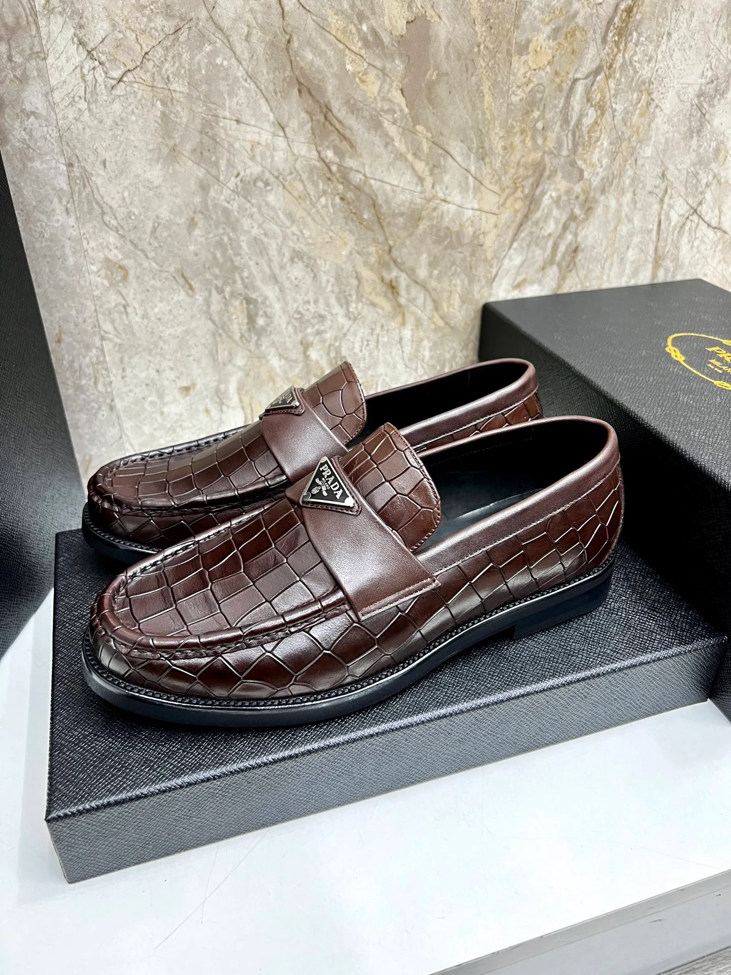 PRADA~ Size: 38-44 (customized 45/46 P: 💰880 P's original official website new high-end men's leather shoes, top-quality original replicas, made of imported open edge beads/calf leather, calf leather breathable lining, original leather outsole!